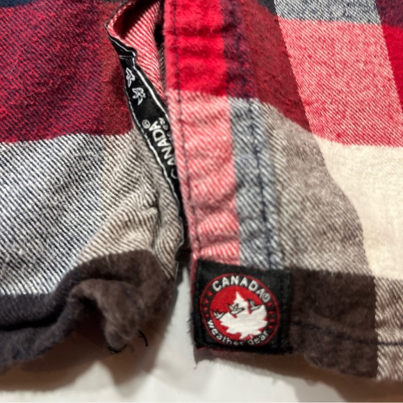 Canada Weather Gear FLANNEL SHIRT L Red Blue Buffalo Wide Plaid CHECKERED Button - Picture 7 of 15